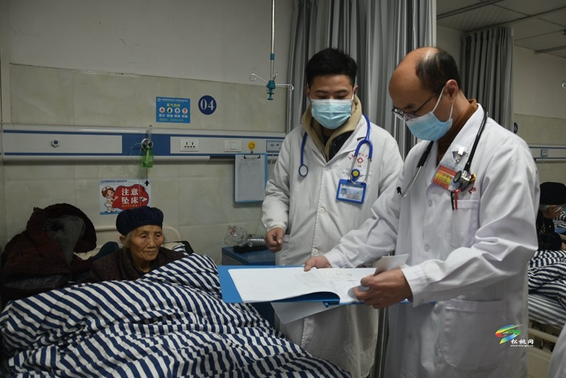 东莞“组团式”帮扶专家下基层健康知识讲座