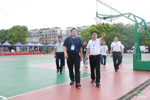 吴廷友带队巡视高考工作