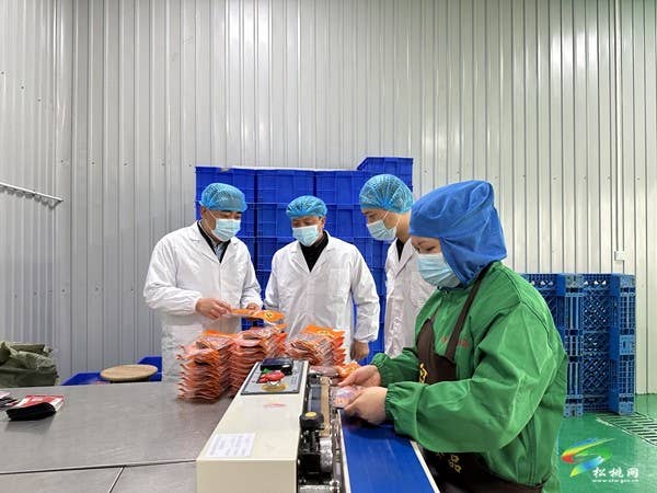 “不以乡小不作为，乡小也有大作为”——记首批西部计划志愿者秀山县隘口镇党委书记周世前