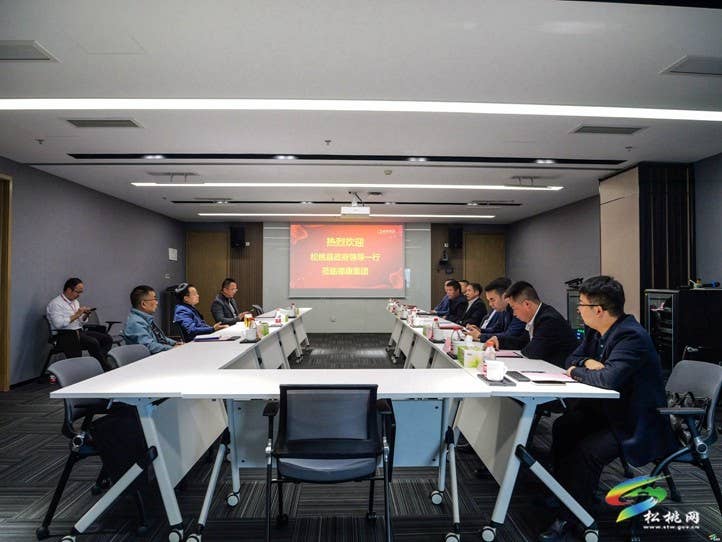 吴廷友带队赴重庆、成都招商考察