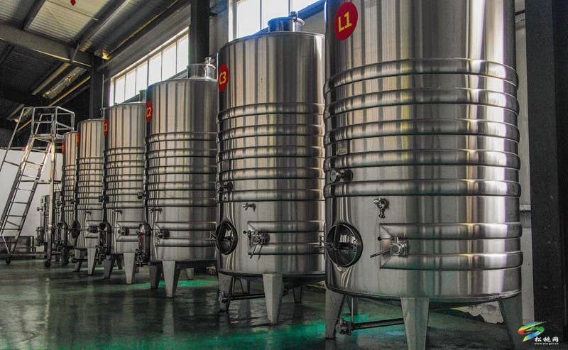 【奋进的春天】沙坝河乡：40余吨果酒即将上市