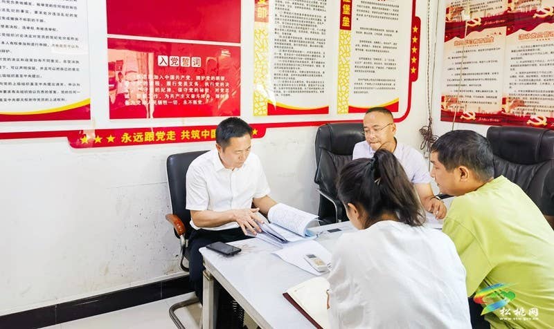 陈琪到长兴堡镇调研并宣讲党的二十届三中全会精神