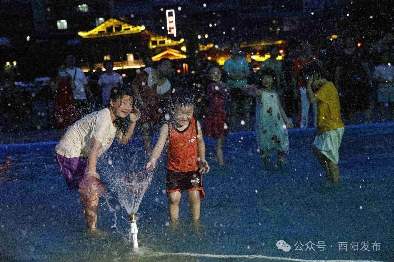 ​高山民宿避暑、峡谷漂流探险……​酉阳清凉山水激活“避暑经济”！