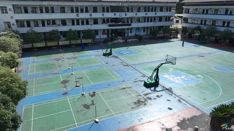 【武陵山区域媒体联盟蹲点报道——红色印迹·大美松桃】松桃永安：红色沃土“育”莘莘学子
