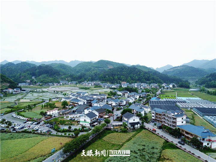 《贵州日报》刊登乾兴平署名文章：振奋精神 不负春光 全力推进贵州高质量发展和现代化建设｜写在2024年全国两会召开之际