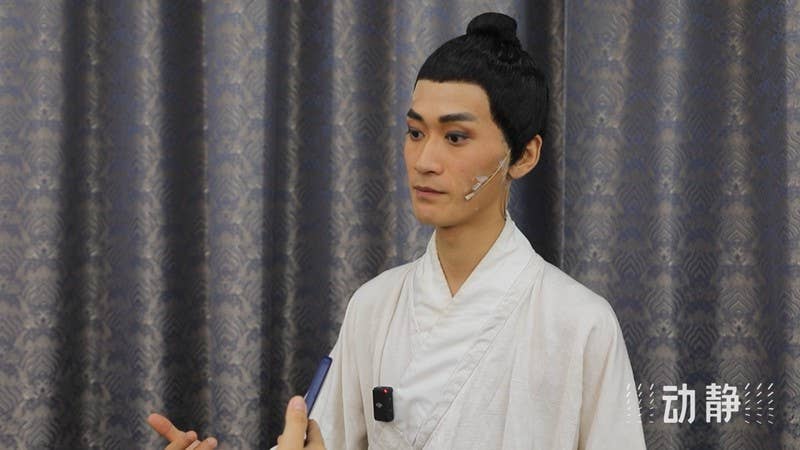 话剧《此心光明》，一分钟掌声背后