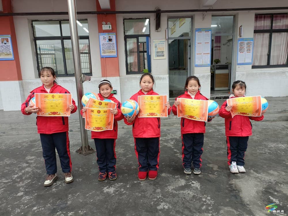 妙隘乡完小举行2025年春季学期“迎新”球类竞赛活动