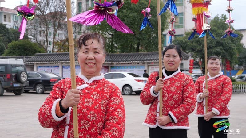松桃：群众当主角  “村晚”排练忙