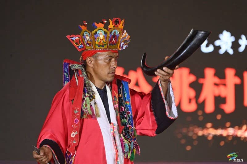 【吃贵州“晚饭”·看松桃村晚】松桃村晚：五一精彩启幕  优秀节目“嗨”放送