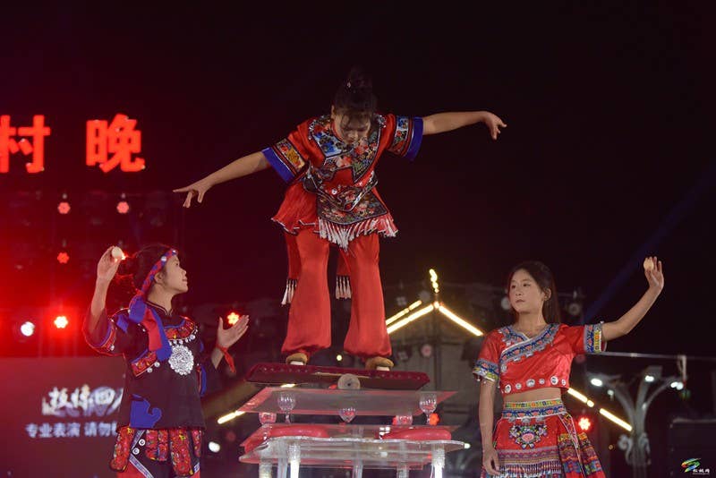苗乡夜未央！松桃村晚第八期PK赛精彩上演