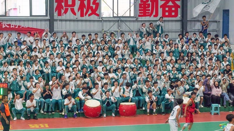 全县第十二届中小学生篮球三级联赛总决赛圆满落幕