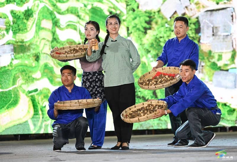 【吃贵州“晚饭”·看松桃村晚】松桃村晚第十期圆满落幕 乡村文化盛宴再掀高潮