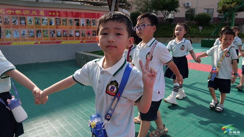 萌娃探校初体验 幼小衔接促成长