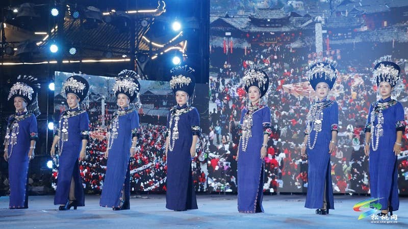 【吃贵州“晚饭”·看松桃村晚】松桃村晚：第五场村村PK小组晋级赛  四村竞秀展风采