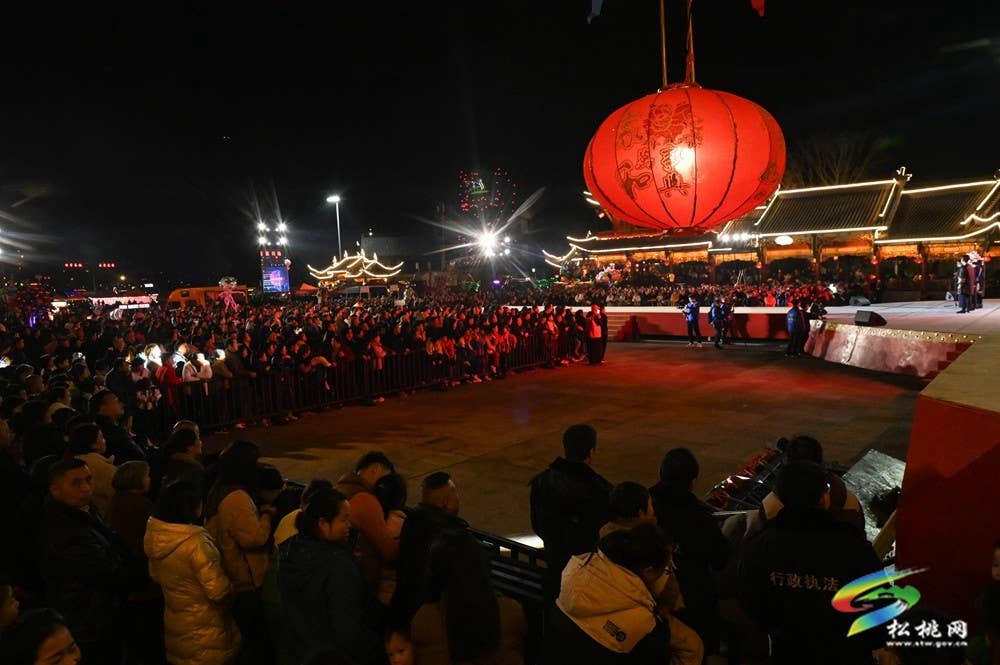 松桃：歌声绕苗乡 范越音乐会超燃来袭
