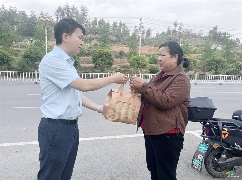 县民族中医院：送药到家  暖心上线