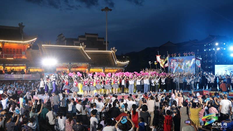 【吃贵州“晚饭”·看松桃村晚】松桃村晚：第五场村村PK小组晋级赛  四村竞秀展风采