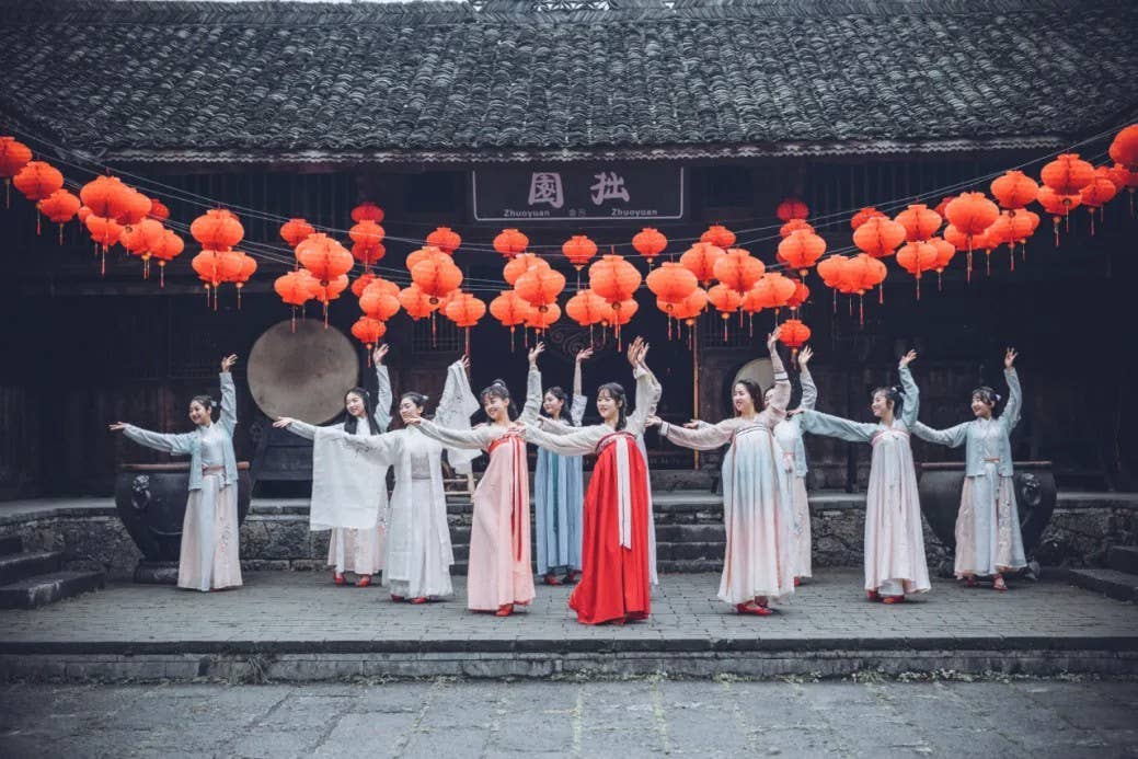【武陵视界】“我们的春晚”即将盛大启幕,酉阳旅游新春活动精彩纷呈