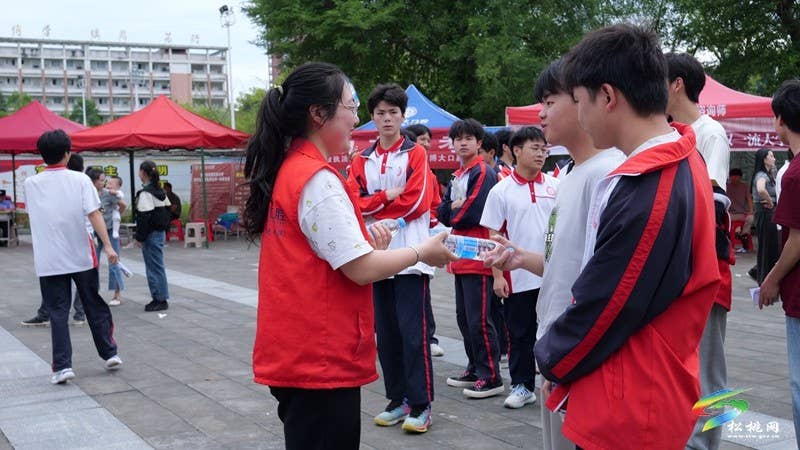 松桃：全城同心护航高考
