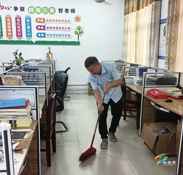 聚力笃行启新篇 多措并举护开学  ——松桃妙隘乡完小扎实推进2026年秋季学期开学筹备工作